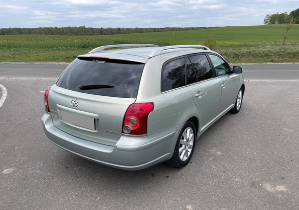 Toyota Avensis cena 19900 przebieg: 208000, rok produkcji 2008 z Nidzica małe 352